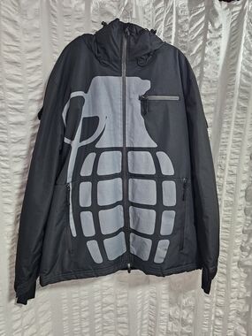 Grenade Vintage Y2K-era "Fatigue Project" Snowboarding Ski Snow Vented Jacket XL